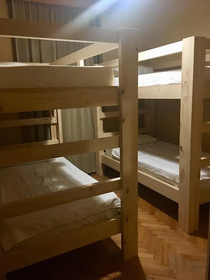 Moonlight Hostel & Rooms Μπατούμι Γεωργία